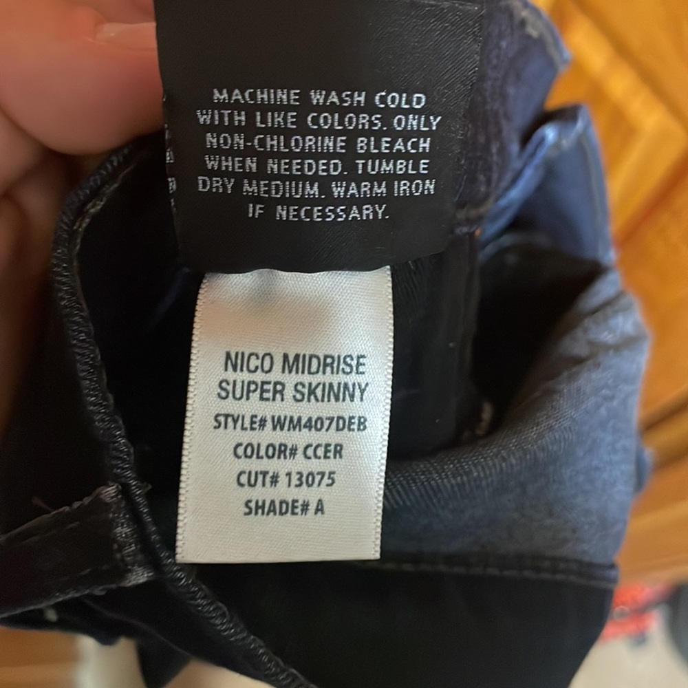 Hudson jeans - Picture 2 of 2